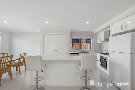 Property photo of 47 Queensbridge Avenue Tarneit VIC 3029