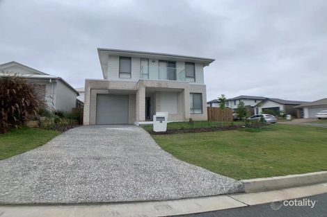 18 Victor St, Coomera, QLD 4209