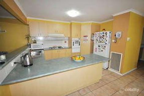 Property photo of 43 Thompson Crescent Roxburgh Park VIC 3064