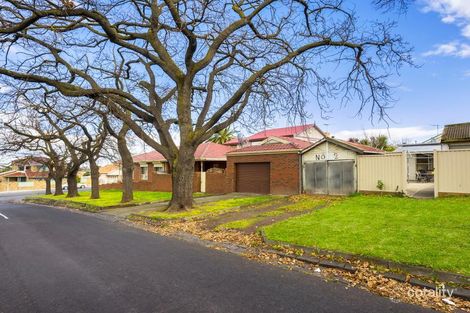 Property photo of 2 Saunders Street Coburg VIC 3058