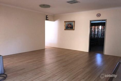 Property photo of 11 Geranium Place Canning Vale WA 6155