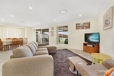 Property photo of 181 Somerset Drive Thornton NSW 2322