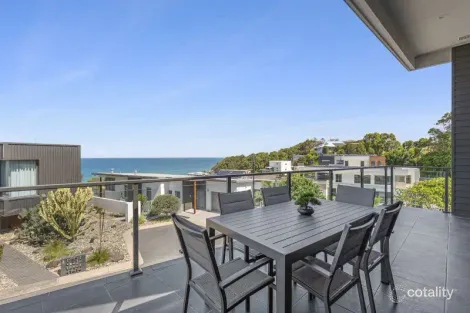 Property photo of 4 Pelican Close Sapphire Beach NSW 2450