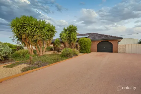 83 Dyar Ave, Cabarita, VIC 3505