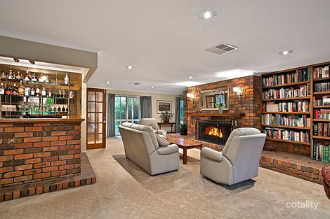 Property photo of 12 Leane Drive Eltham VIC 3095