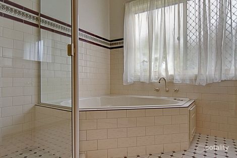 Property photo of 12 Maple Crescent Jerrabomberra NSW 2619