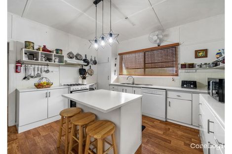 Property photo of 19 Victoria Street Goombungee QLD 4354