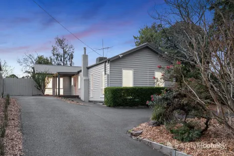 Property photo of 12 Elsie Grove Mount Evelyn VIC 3796