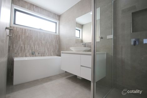 Property photo of 2 Blush Street Mickleham VIC 3064