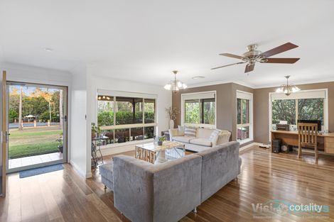 Property photo of 117 Eildon Close Munruben QLD 4125