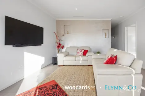 Property photo of 9/419 Waterfall Gully Road Rosebud VIC 3939