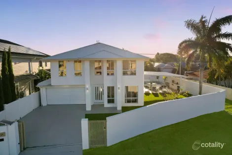 16 Montserrat Ct, Clear Island Waters, QLD 4226
