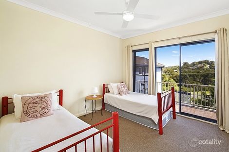 Property photo of 35 Ocean View Drive Wamberal NSW 2260