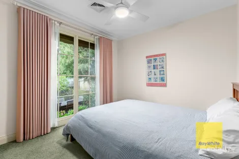 Property photo of 2/10 Barwon Boulevard Highton VIC 3216