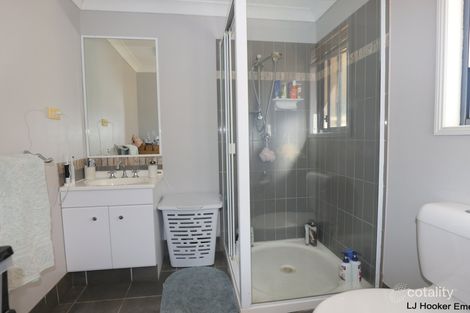 Property photo of 8 Vicki Close Emerald QLD 4720