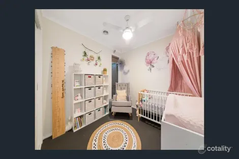 Property photo of 11 Ash Crescent Pakenham VIC 3810