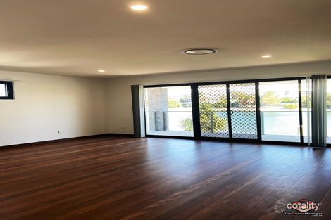 Property photo of 191 Stanhill Drive Surfers Paradise QLD 4217