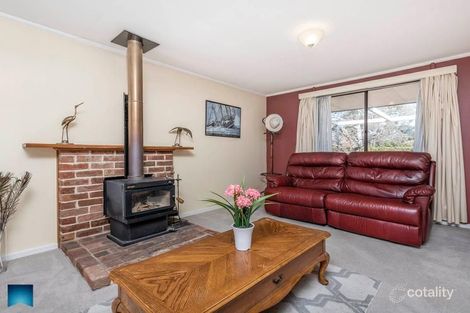 Property photo of 5 Nash Place Stirling ACT 2611