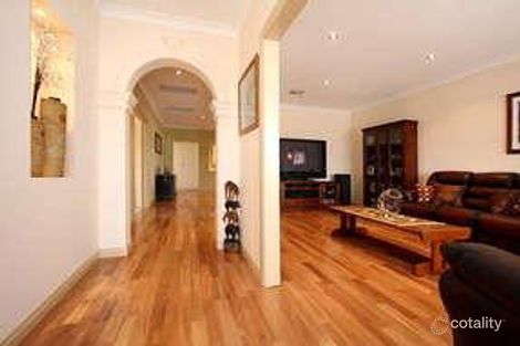 Property photo of 2 Gravity Grove Munno Para West SA 5115