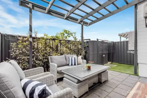 4/6 Powell St, Charlestown, NSW 2290