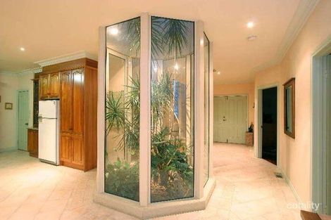 Property photo of 13 Bartrop Street Reservoir VIC 3073