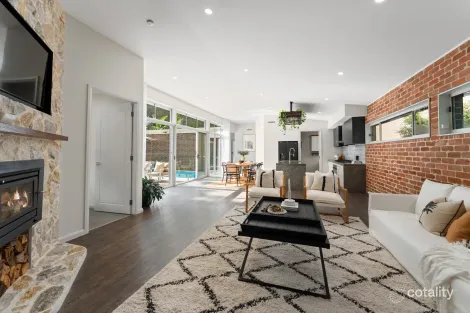 Property photo of 46 Armagh Parade Thirroul NSW 2515