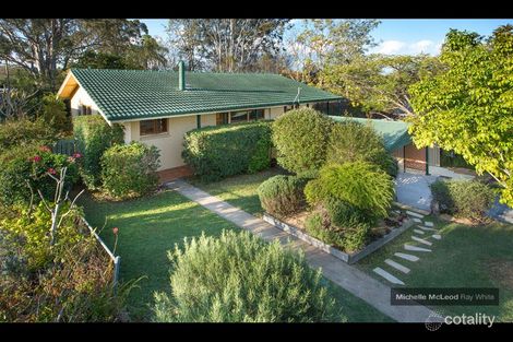 Property photo of 10 Aberfoyle Street Kenmore QLD 4069