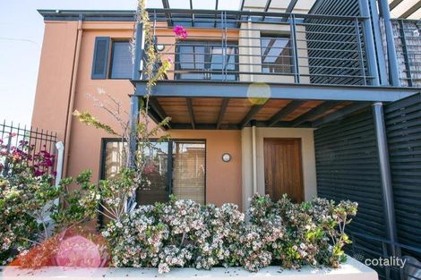 32/2 Suffolk St, Fremantle, WA 6160