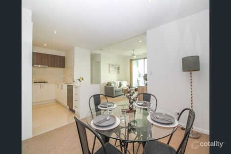Property photo of 26/70 Bay Terrace Wynnum QLD 4178