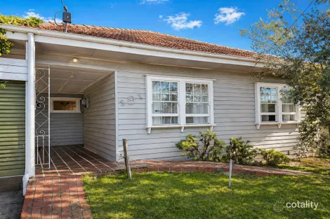 Property photo of 9 Golf Links Avenue Oakleigh VIC 3166