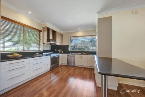 Property photo of 75 Lawrence Street Wodonga VIC 3690