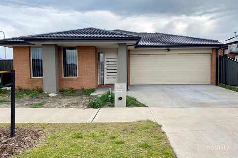Property photo of 13 Nesting Vista Craigieburn VIC 3064