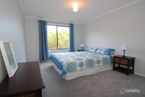 Property photo of 36 Dolphin Drive Smiths Beach VIC 3922