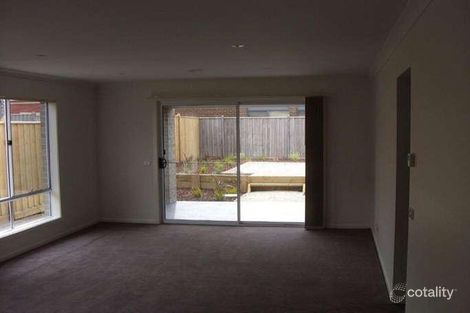 Property photo of 31 Ogle Way Cranbourne North VIC 3977