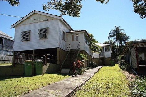 Property photo of 3/15-17 Fern Street Holloways Beach QLD 4878