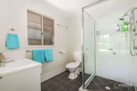 Property photo of 8 Warabi Place Burnside QLD 4560