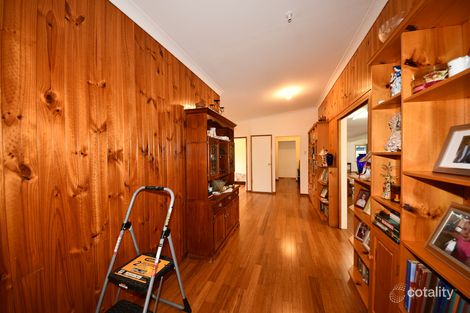 Property photo of 24 Rowley Avenue Bouldercombe QLD 4702