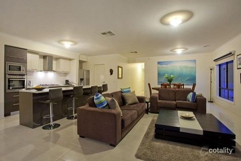 Property photo of 71 Steele Creek Drive Keilor East VIC 3033