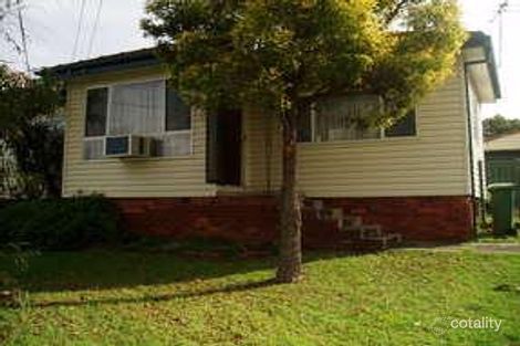 2 Nulang St, Old Toongabbie, NSW 2146