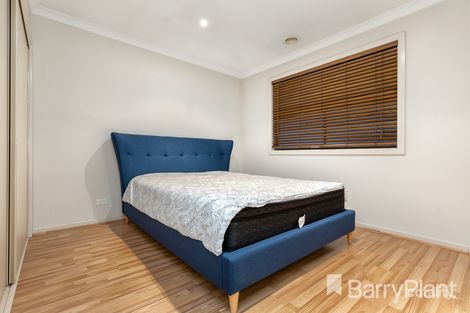Property photo of 4/7 Baileyana Drive Endeavour Hills VIC 3802