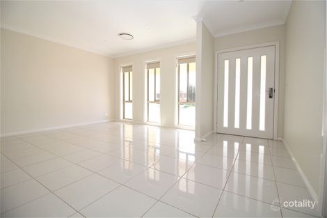 Property photo of 5 Gillmartin Drive Griffith NSW 2680