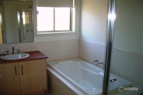 Property photo of 8 Taronga Road Truganina VIC 3029