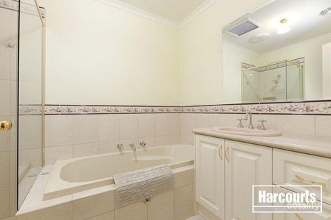 Property photo of 11 Murray Avenue Pakenham VIC 3810