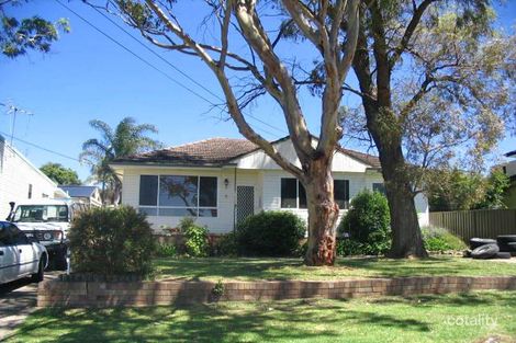 8 Chullora Cres, Engadine, NSW 2233