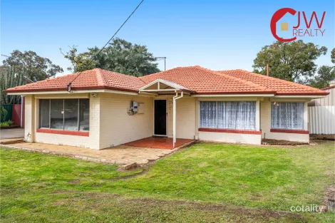 2 BUTT PL, ORELIA, WA 6167
