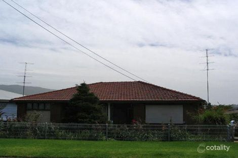 10 Edmund Ave, Figtree, NSW 2525