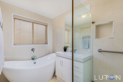 Property photo of 12 Must Circuit Calwell ACT 2905