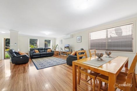 Property photo of 15 Wixstead Close Point Clare NSW 2250