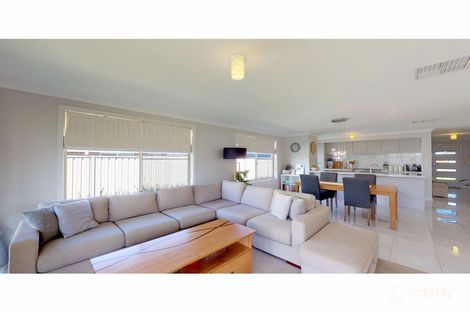 Property photo of 15 Linda Drive Dubbo NSW 2830