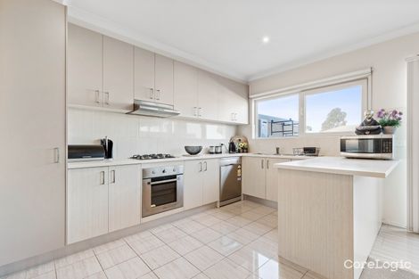 Property photo of 11/3 Gourlay Road Hillside VIC 3037